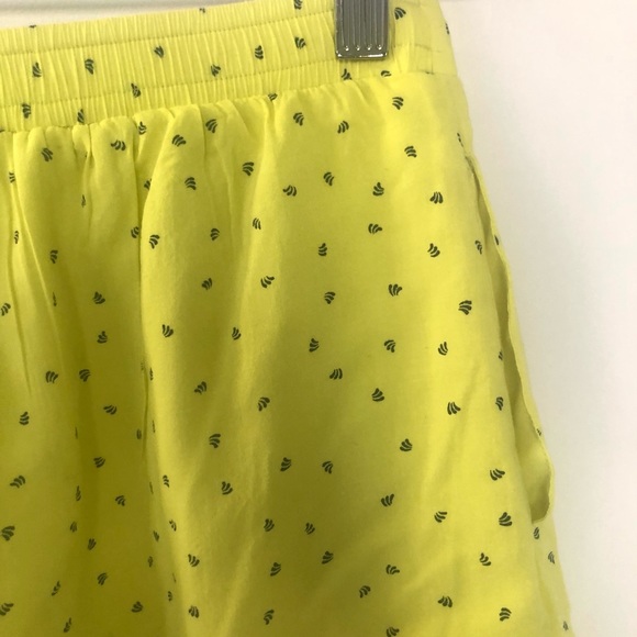 BCBG Yellow Skort - Attached Lining - Picture 4 of 6